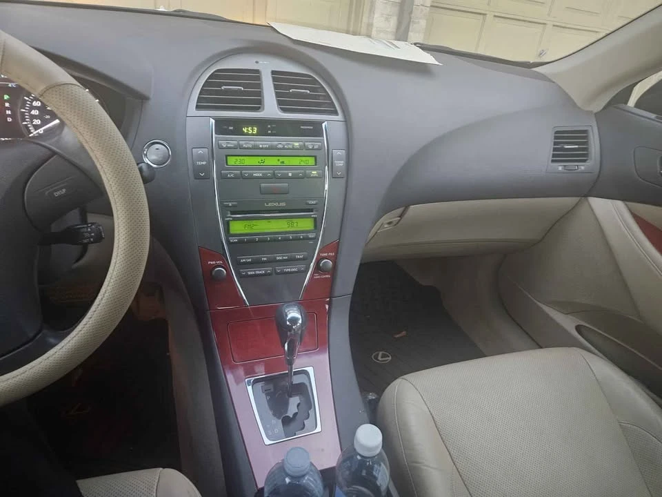 2007 Lexus ES 5th Gen - Image 7 of 9