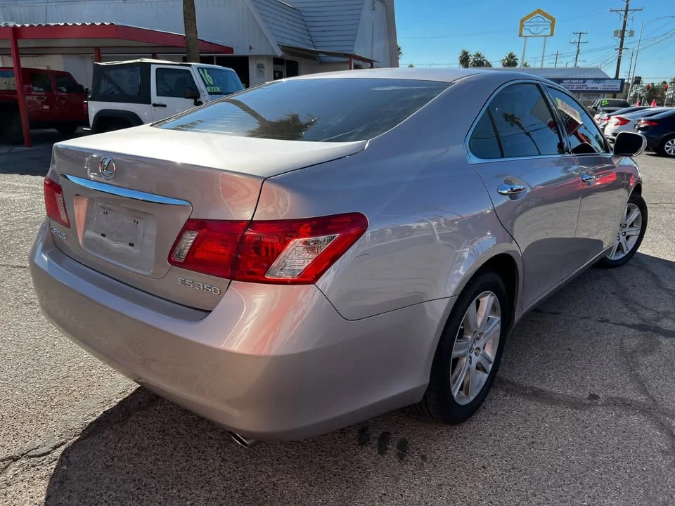 2007 Lexus ES 5th Gen - Image 2 of 6