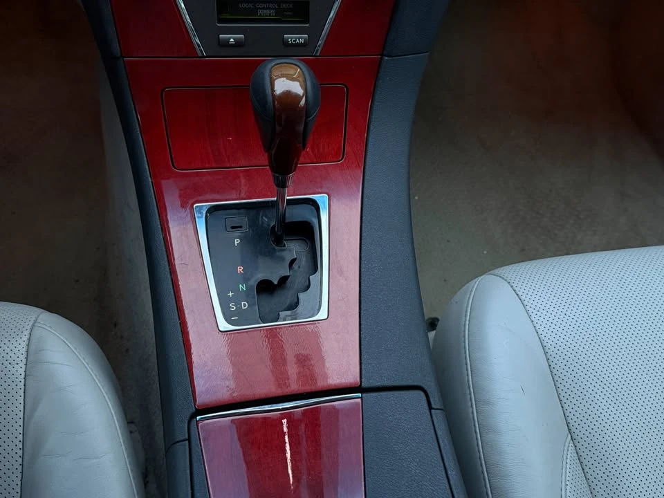 2007 Lexus ES 5th Gen - Image 10 of 16