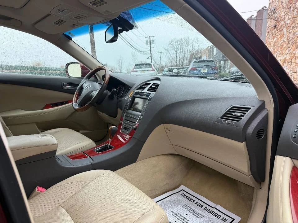 2007 Lexus ES 5th Gen - Image 12 of 20