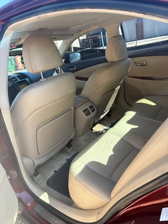 2007 Lexus ES 5th Gen - Image 9 of 10