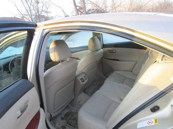 2007 Lexus ES 4th Gen - Image 8 of 9