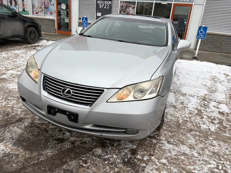 2007 Lexus ES 4th Gen - Image 2 of 9
