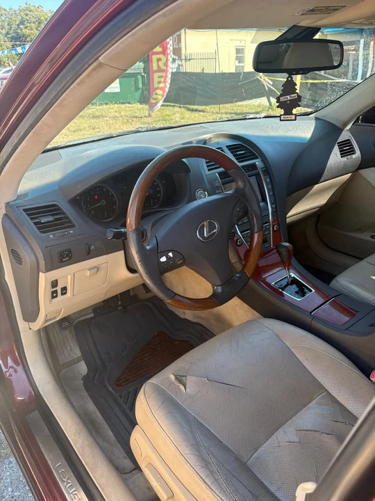 2007 Lexus ES 5th Gen - Image 7 of 10