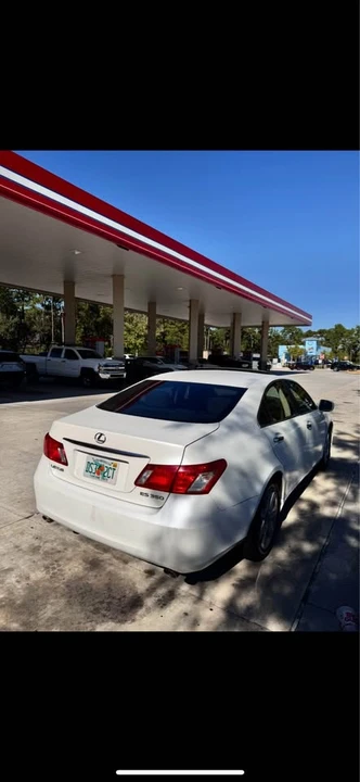 2007 Lexus ES 5th Gen - Image 2 of 10