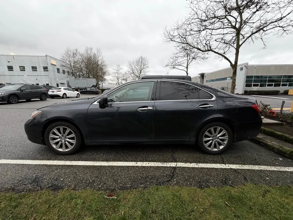 2007 Lexus ES 4th Gen - Image 4 of 8