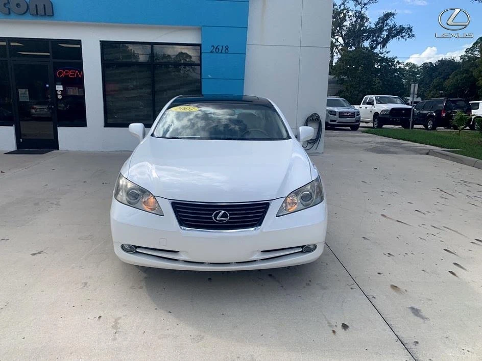 2007 Lexus ES 5th Gen - Image 2 of 18