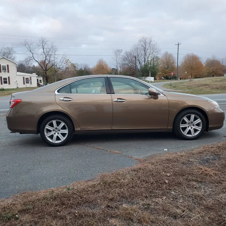 2007 Lexus ES 5th Gen - Image 7 of 18