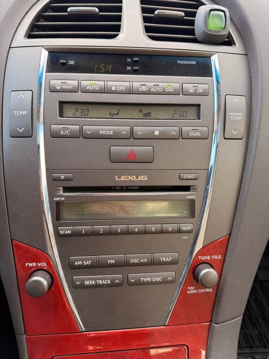 2007 Lexus ES 5th Gen - Image 9 of 9