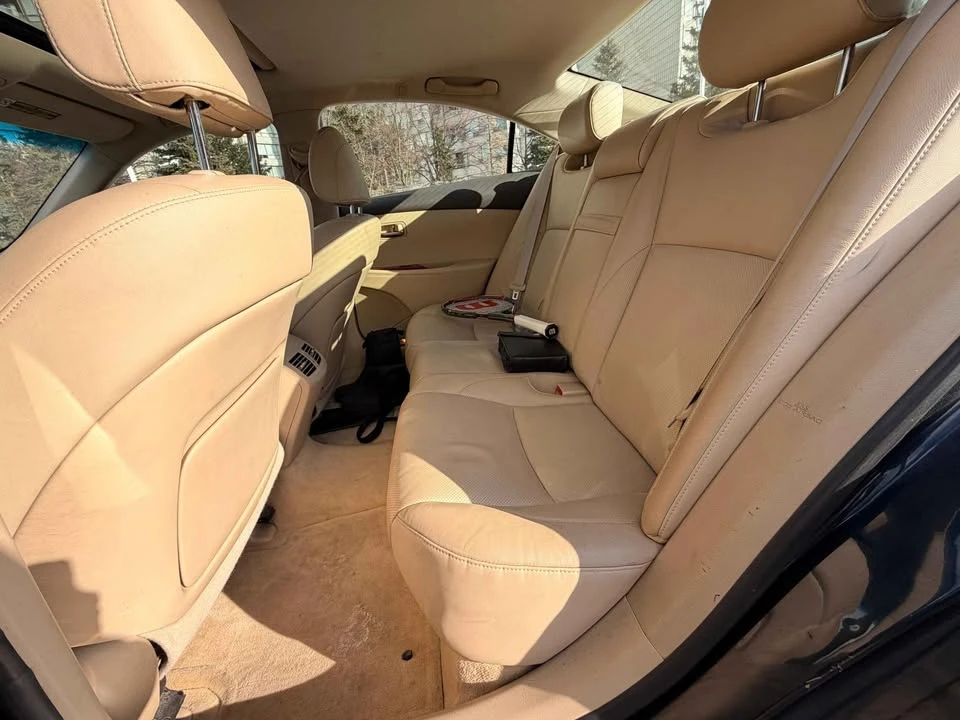 2007 Lexus ES 5th Gen - Image 10 of 15
