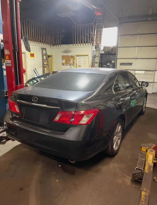 2007 Lexus ES 5th Gen - Image 3 of 5