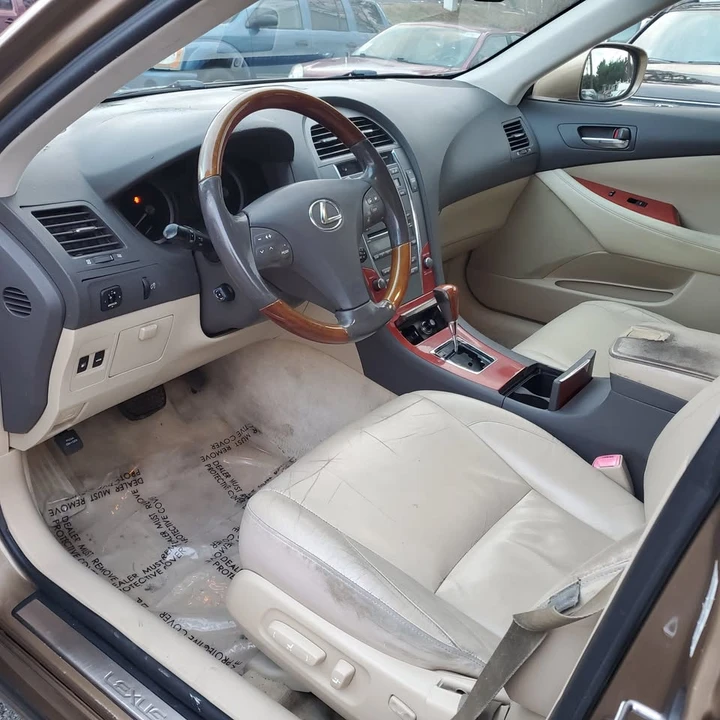 2007 Lexus ES 5th Gen - Image 11 of 18