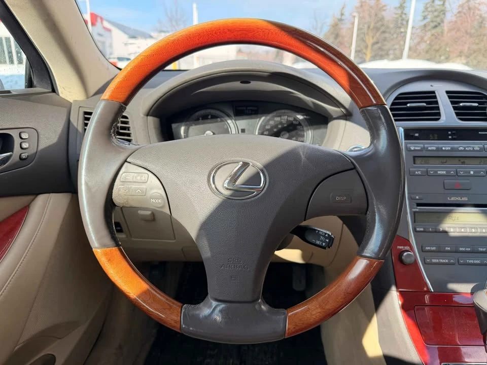 2007 Lexus ES 5th Gen - Image 12 of 15