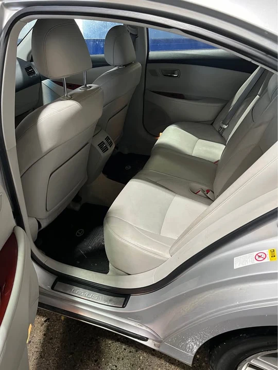 2007 Lexus ES 5th Gen - Image 6 of 9