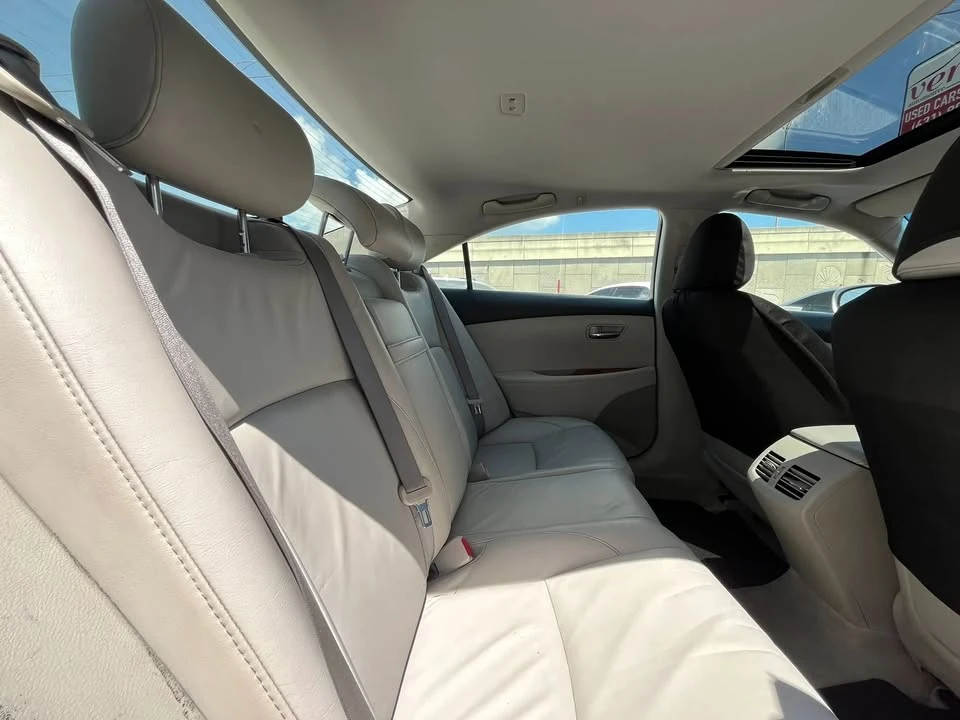 2007 Lexus ES 4th Gen - Image 14 of 15
