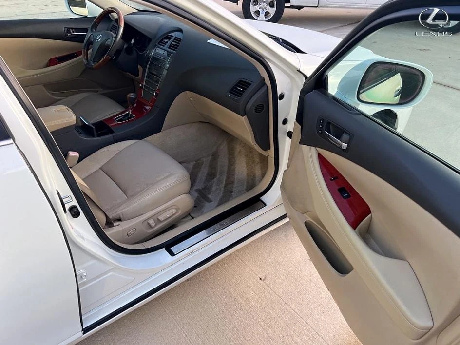 2007 Lexus ES 5th Gen - Image 11 of 18