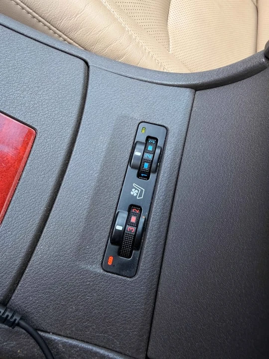 2007 Lexus ES 5th Gen - Image 15 of 15