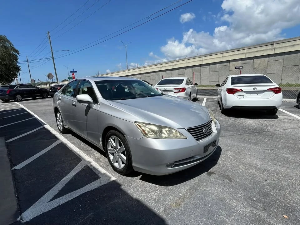 2007 Lexus ES 4th Gen - Image 6 of 15