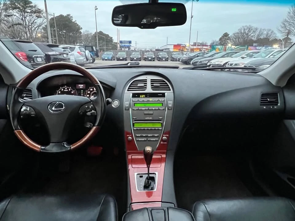 2007 Lexus ES 5th Gen - Image 15 of 19