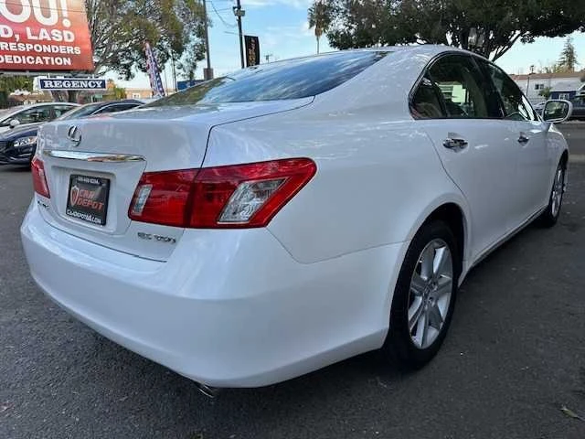 2007 Lexus ES 4th Gen - Image 12 of 19
