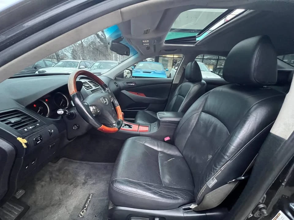 2007 Lexus ES 5th Gen - Image 10 of 19