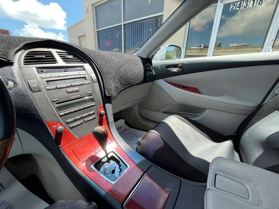 2007 Lexus ES 4th Gen - Image 10 of 15