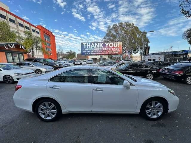 2007 Lexus ES 4th Gen - Image 13 of 19