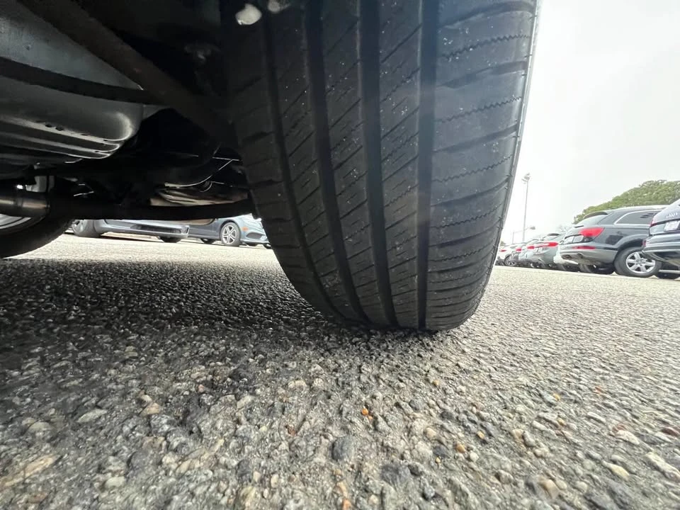 2007 Lexus ES 5th Gen - Image 19 of 19