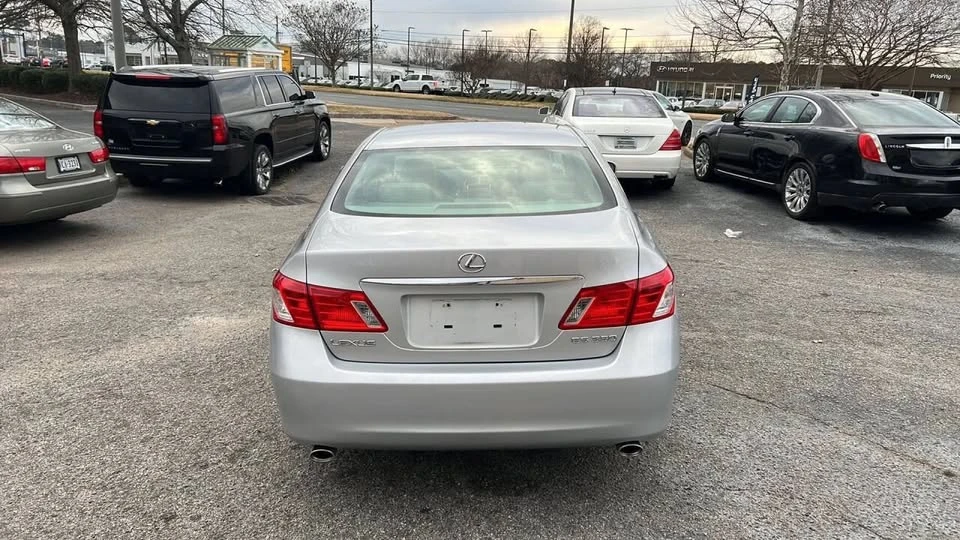 2007 Lexus ES 5th Gen - Image 6 of 17