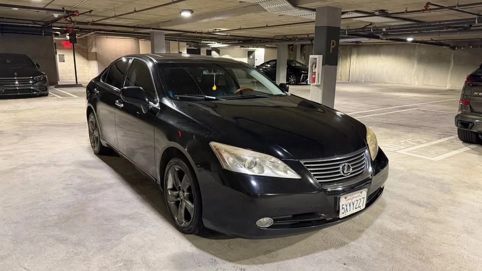 2007 Lexus ES 5th Gen - Image 4 of 12
