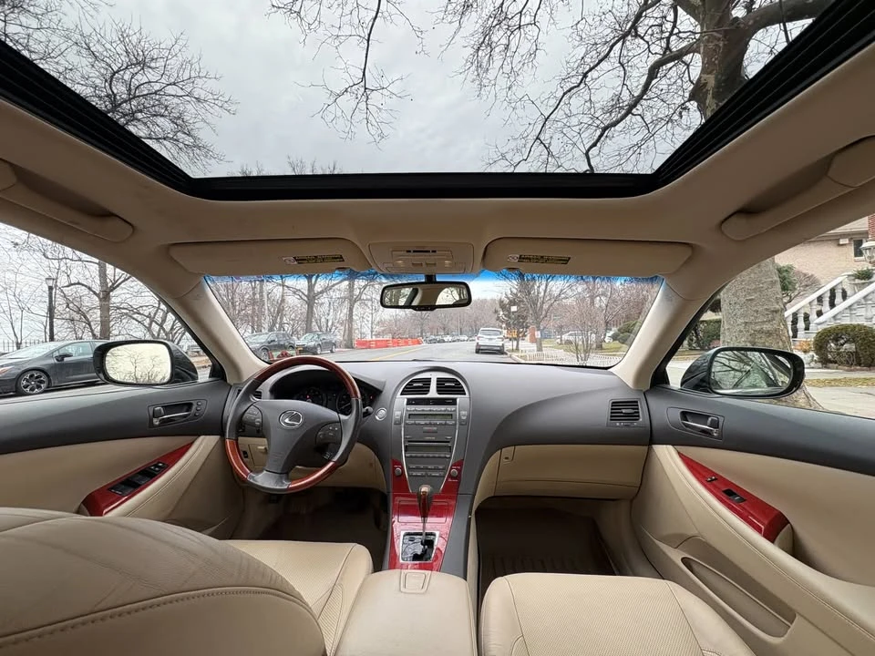 2007 Lexus ES 5th Gen - Image 5 of 19