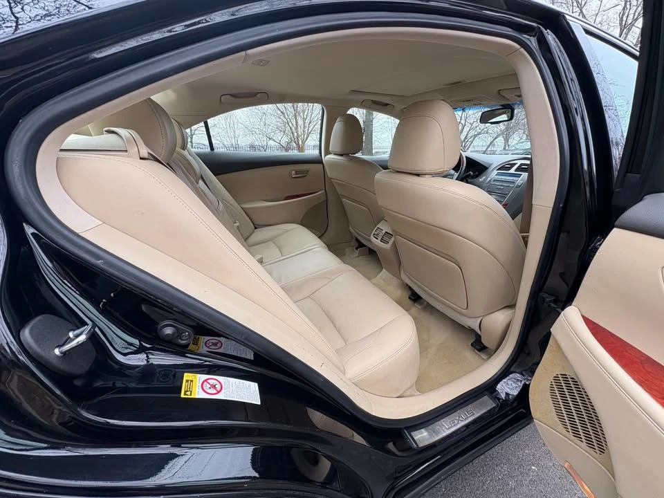 2007 Lexus ES 5th Gen - Image 15 of 19