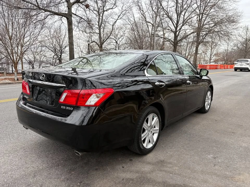 2007 Lexus ES 5th Gen - Image 10 of 19