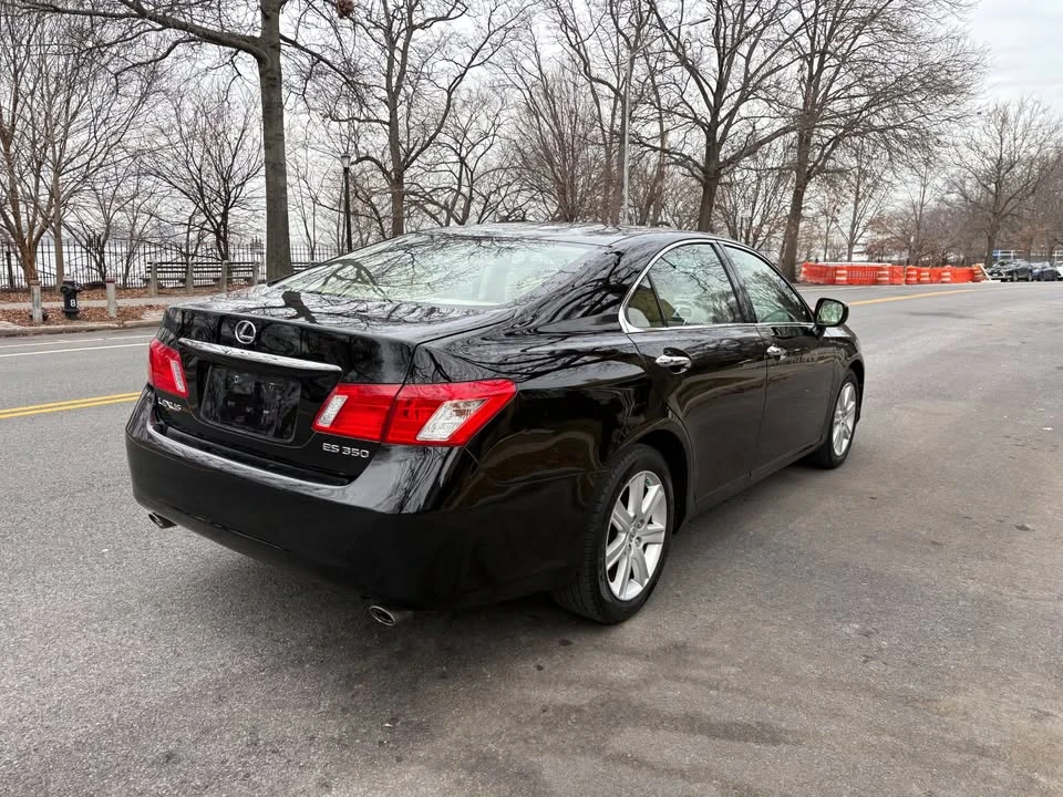 2007 Lexus ES 5th Gen - Image 9 of 19
