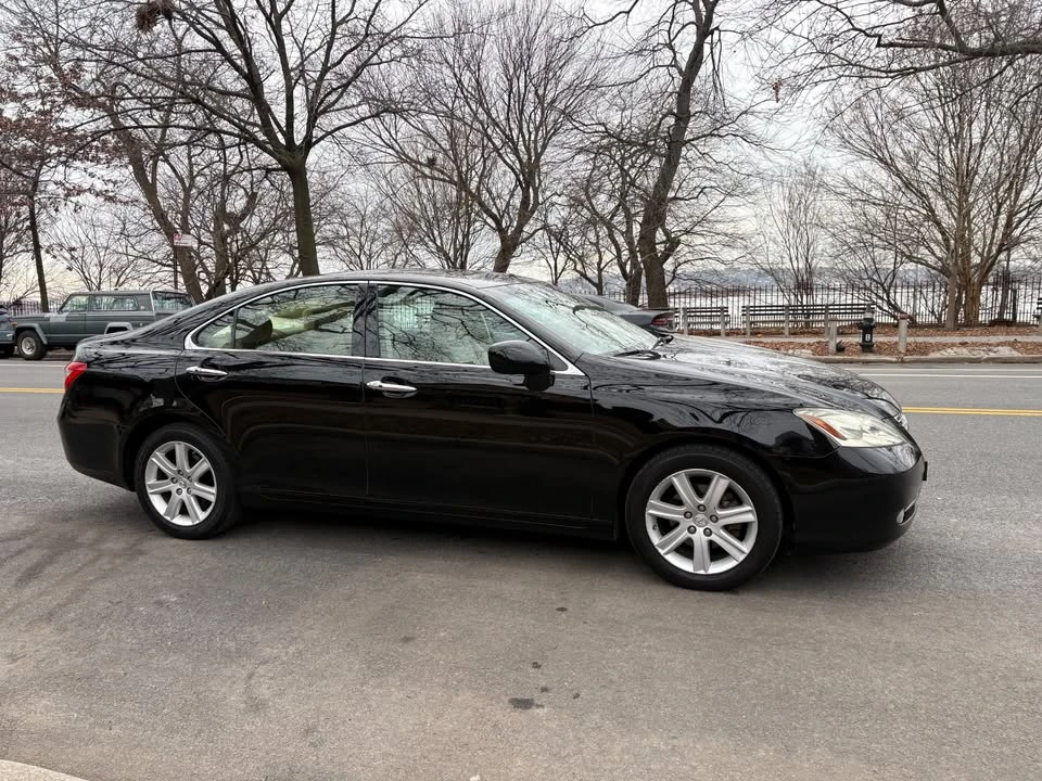 2007 Lexus ES 5th Gen - Image 14 of 19