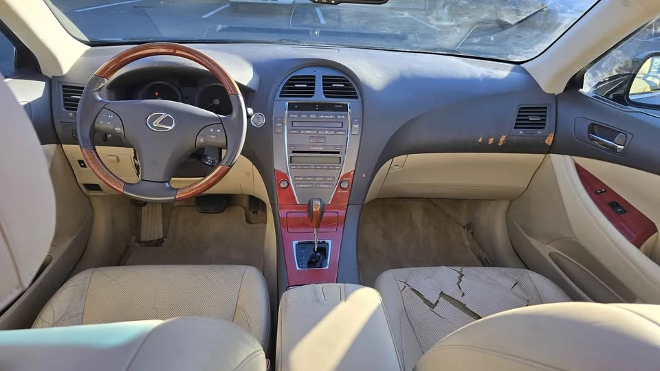 2007 Lexus ES 5th Gen - Image 9 of 11