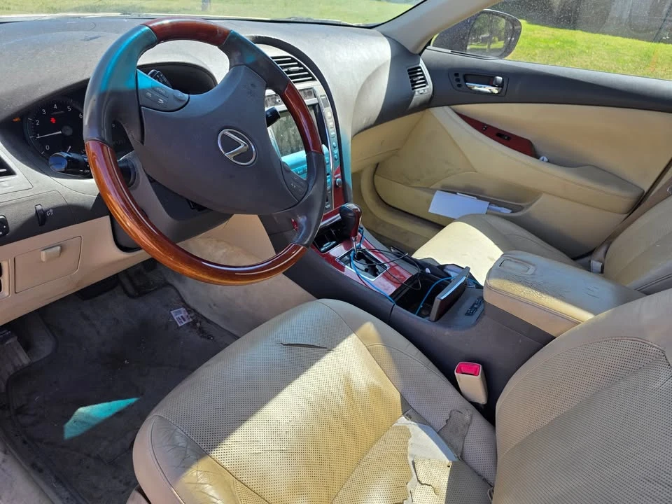 2007 Lexus ES 5th Gen - Image 2 of 7