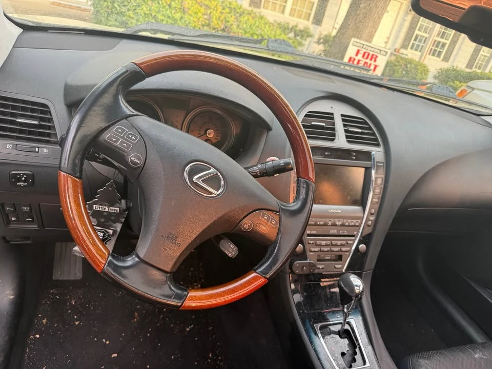 2007 Lexus ES 5th Gen - Image 4 of 7