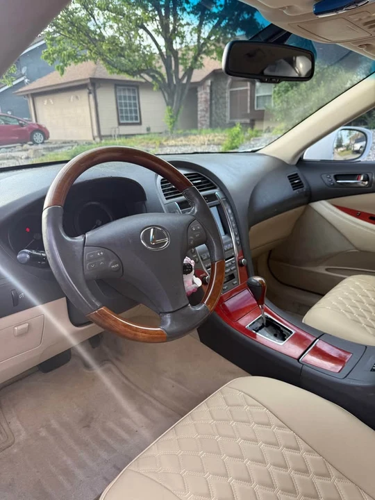 2007 Lexus ES 5th Gen - Image 6 of 10