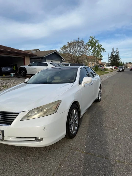 2007 Lexus ES 5th Gen - Image 8 of 10
