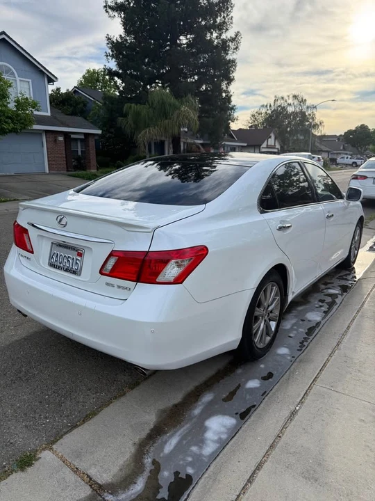 2007 Lexus ES 5th Gen - Image 10 of 10
