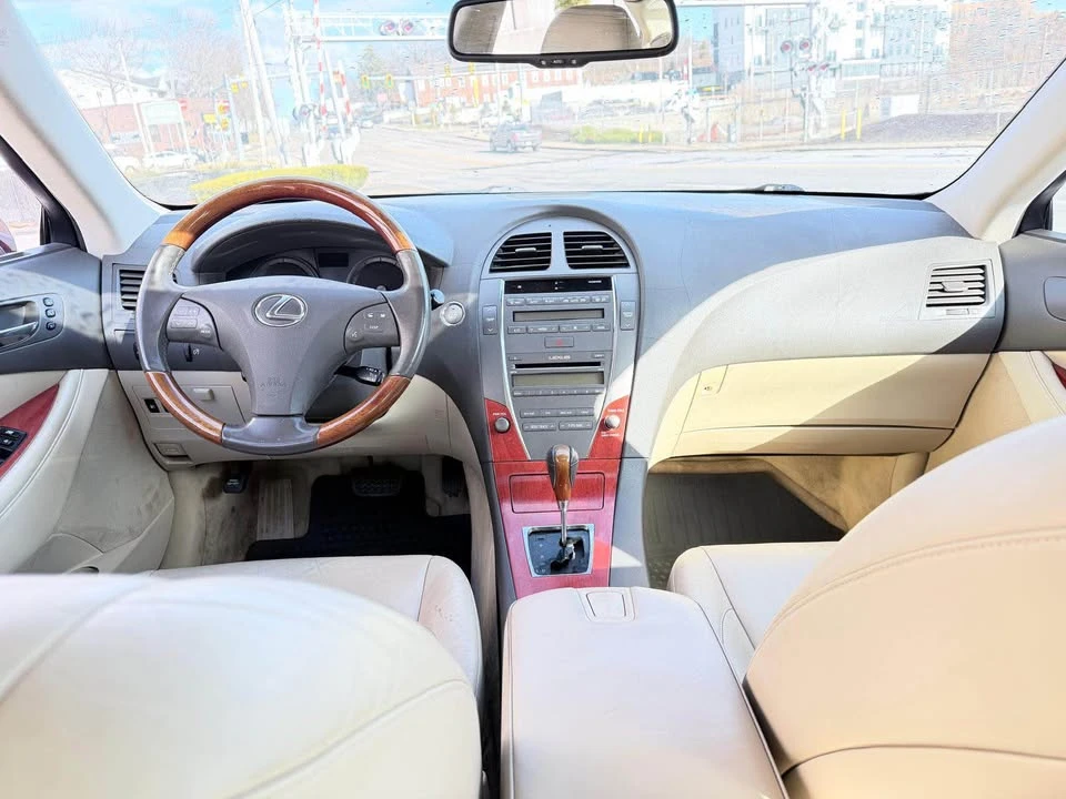 2007 Lexus ES 5th Gen - Image 6 of 10
