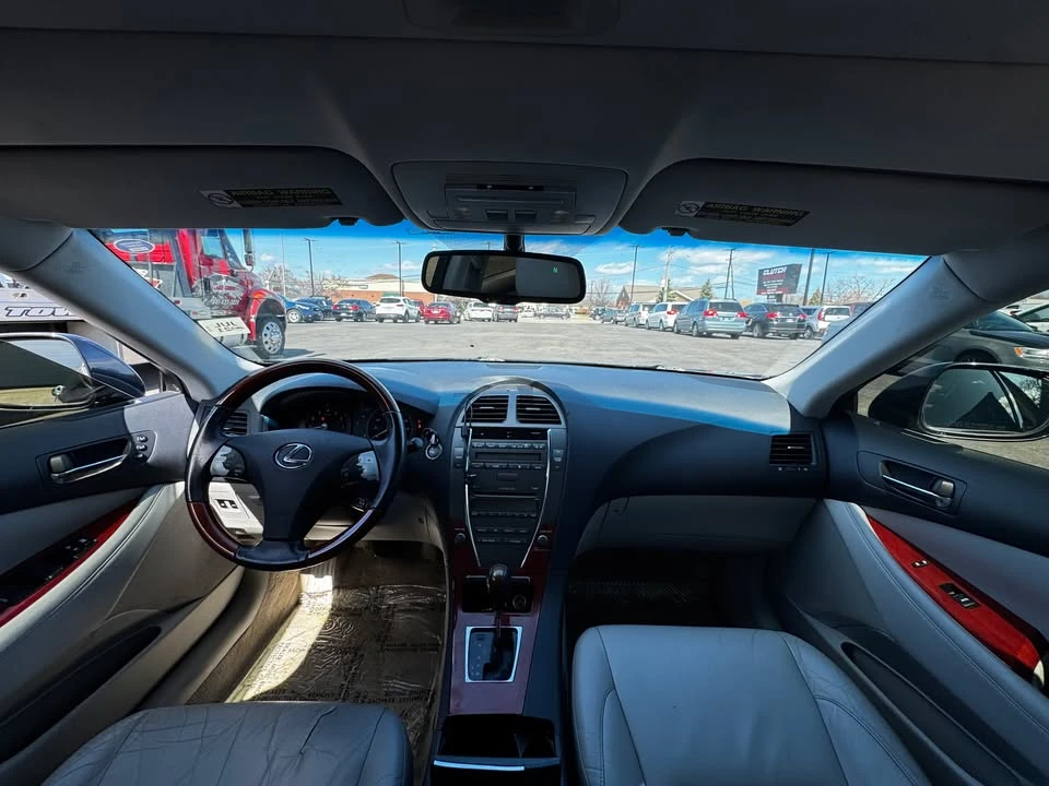2007 Lexus ES 5th Gen - Image 17 of 18