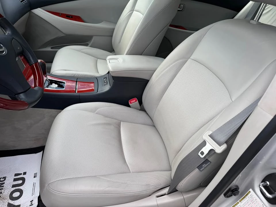 2007 Lexus ES 5th Gen - Image 9 of 17