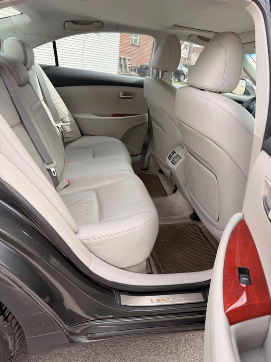 2007 Lexus ES 5th Gen - Image 12 of 12