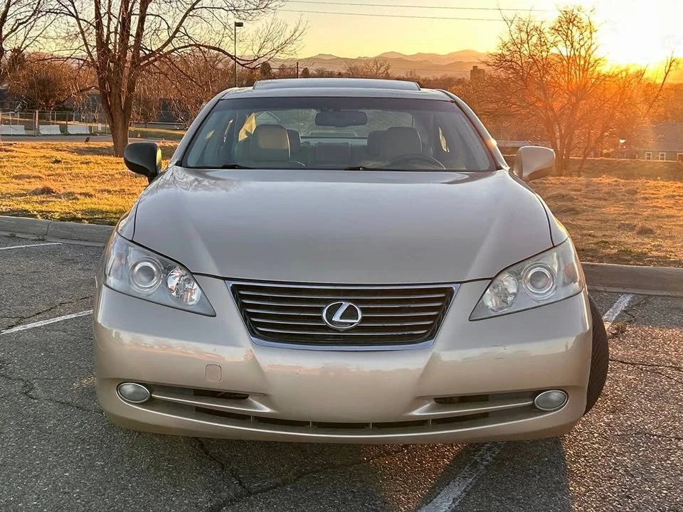 2007 Lexus ES 5th Gen - Image 2 of 20
