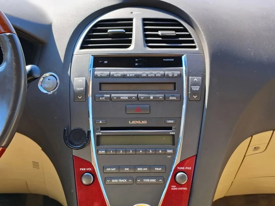 2007 Lexus ES 5th Gen - Image 8 of 19