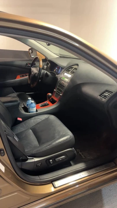 2007 Lexus ES 5th Gen - Image 9 of 13