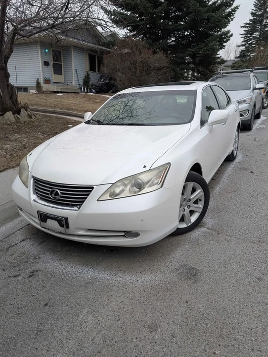 2007 Lexus ES 5th Gen - Image 2 of 15