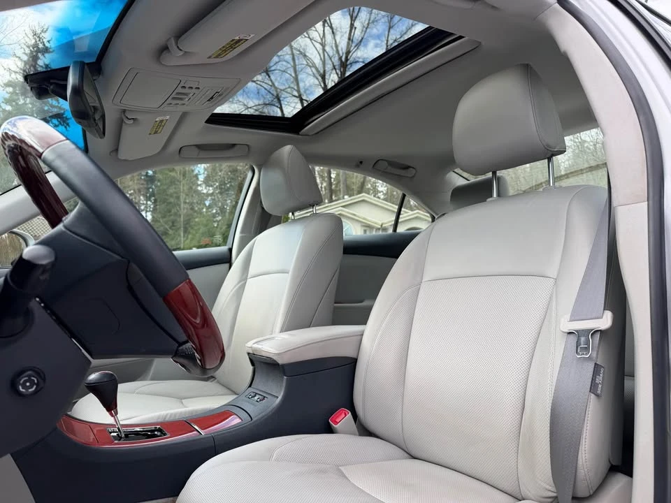 2007 Lexus ES 5th Gen - Image 6 of 17
